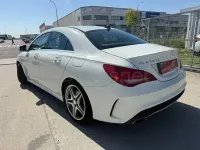 Usado Mercedes CLA200 AMG line 136 CV (100 kW) 2016 Blanco Berlina