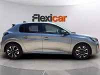 Usado Peugeot 208 Allure 101 CV (74 kW) 2025 Gris Utilitario