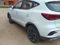Usado MG ZS Luxury 106 CV (77 kW) 2023 Blanco SUV