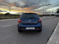 Usado Seat Ibiza FR 105 CV (77 kW) 2014 Azul Berlina