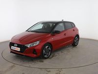 Usado Hyundai i20 101 CV (74 kW) 2021 Rojo Utilitario