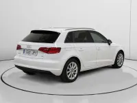 Usado Audi A3 Sportback Attraction 116 CV (85 kW) 2016 Blanco Utilitario
