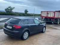 Usado Audi A3 Attraction 105 CV (77 kW) 2010 Negro Utilitario