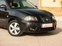 Usado Seat Ibiza Stylance 101 CV (74 kW) 2006 Negro Utilitario