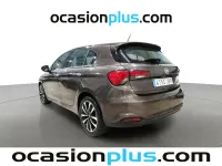 Usado Fiat Tipo Lounge 95 CV (69 kW) 2016 Marrón Berlina