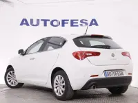Usado Alfa Romeo Giulietta Progression 105 CV (77 kW) 2016 Blanco Utilitario