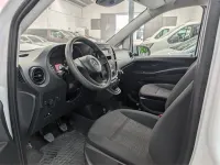 Usado Mercedes Vito 102 CV (75 kW) 2019 Blanco Van