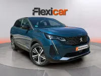 Usado Peugeot 3008 Allure 131 CV (96 kW) 2023 Azul SUV