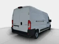 Usado Citroën Jumper 141 CV (103 kW) 2024 Blanco Monovolumen
