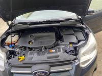 Begagnad Ford Focus Trend 115 HK (84 kW) 2012 Grå