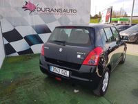 usado Suzuki Swift 1.3 Black and White