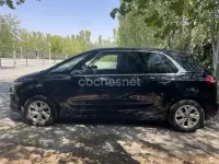 Usado Citroën C4 Picasso Live 120 CV (88 kW) 2016 Negro Monovolumen