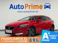 Usado Volvo V40 Kinetic 120 CV (88 kW) 2017 Rojo Utilitario
