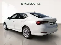 Nuevo Skoda Octavia Selection 116 CV (85 kW) 2025 Blanco