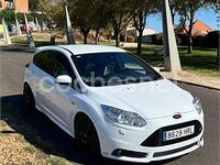 Usado Ford Focus ST 250 CV (183 kW) 2013 Blanco Berlina