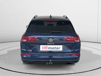 Usado VW Golf VIII Life 110 CV (80 kW) 2021 Azul Familiar