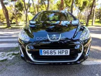 Usado Peugeot 308 SW Family 112 CV (82 kW) 2013 Negro Familiar