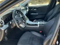 Usado Mercedes C220 200 CV (147 kW) 2023 Negro Berlina
