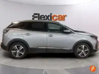 Usado Peugeot 3008 Allure 131 CV (96 kW) 2021 Gris SUV