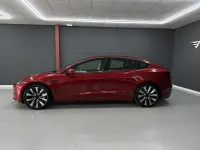 Usado Tesla Model 3 RWD 205 kW (280 CV) 2024 Rojo Berlina