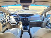 Usado Ssangyong (KGM) Rodius 165 CV (121 kW) 2007 Negro Monovolumen