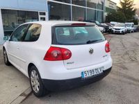 Usado VW Golf IV Highline 150 CV (110 kW) 2005 Blanco Utilitario