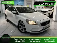 Usado Volvo V40 Momentum 190 HP (139 kW) 2017 Branco Sedan