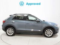 Usado VW T-Roc Life 150 CV (110 kW) 2024 Azul SUV