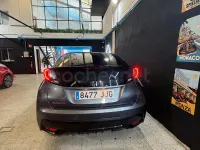 Usado Honda Civic Elegance 120 CV (88 kW) 2015 Gris / plata Berlina
