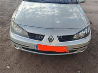 Usado Renault Laguna III Dynamique 130 CV (95 kW) 2007 Gris / plata Berlina