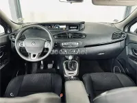 Usado Renault Scenic E-Tech Dynamique 110 CV (80 kW) 2011 Gris / plata Monovolumen