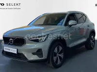Nuevo Volvo XC40 Core 163 CV (119 kW) 2025 Gris / plata SUV