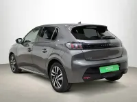 Usado Peugeot 208 Allure 101 CV (74 kW) 2022 Gris Utilitario
