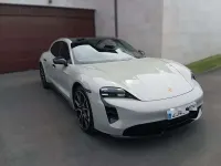 Usado Porsche Taycan 4S Sport Turismo Sport Turismo 389 kW (530 CV) 2022 Gris Familiar