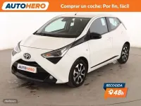Usado Toyota Aygo X-play 72 CV (52 kW) 2019 Blanco Utilitario