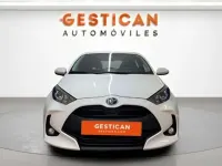 Usado Toyota Yaris Business Edition 116 CV (85 kW) 2021 Blanco Utilitario