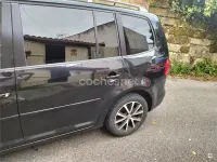 Usado VW Touran Advance 105 CV (77 kW) 2011 Negro Monovolumen