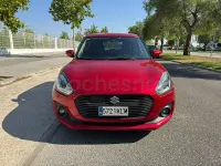 Usado Suzuki Swift 90 CV (66 kW) 2018 Rojo Utilitario