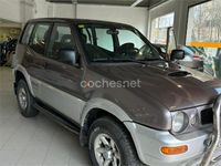 Usado Nissan Terrano S 125 CV (91 kW) 1999 Gris / plata SUV