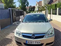 Usado Opel Vectra Essentia 100 CV (73 kW) 2007 Beige Berlina