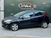 Usado Ford Fiesta Trend 68 CV (50 kW) 2009 Negro Utilitario