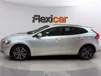 Usado Volvo V40 Momentum 120 CV (88 kW) 2017 Gris Berlina
