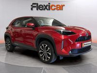 Usado Toyota Yaris Hybrid Active 116 CV (85 kW) 2024 Rojo