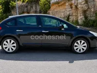 Usado Citroën C4 Exclusive 138 CV (101 kW) 2006 Negro Berlina