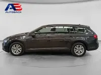 Usado VW Passat Business 122 CV (89 kW) 2021 Grisnegro Familiar