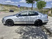 Usado Seat Toledo 125 CV (91 kW) 2003 Gris / plata Berlina