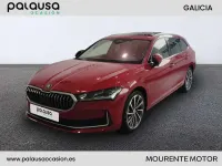 Usado Skoda Superb LAURIN & KLEMENT 150 CV (110 kW) 2024 Rojo Familiar