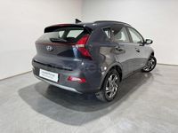 Usado Hyundai Bayon 84 CV (61 kW) 2024 Gris / plata SUV