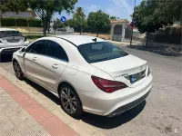 Usado Mercedes CLA200 Urban 136 CV (100 kW) 2017 Blanco Coupe