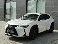Usado Lexus UX 184 CV (135 kW) 2024 Blanco SUV